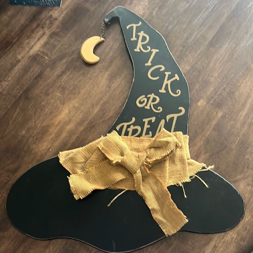 Halloween Farmhouse Black Wood Witch Hat Hanging “Trick or Treat” Decor-21”by17”